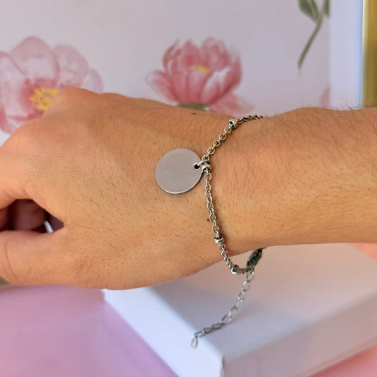 Pulsera minimalista plateada