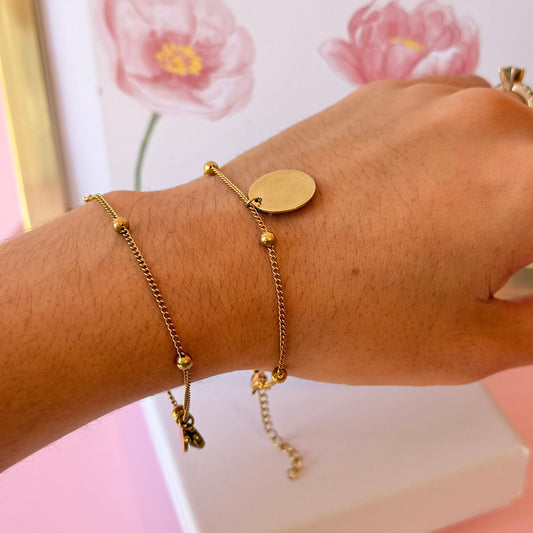 Pulsera minimalista dorada