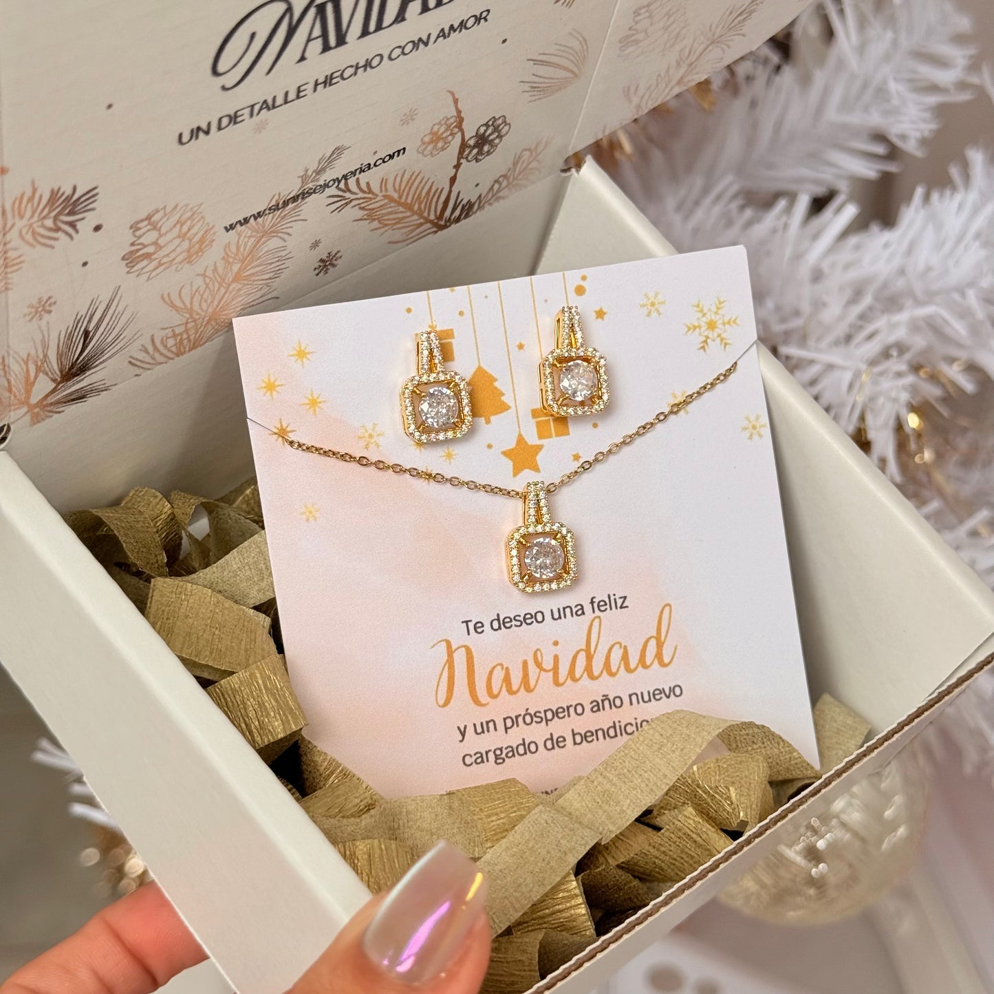 Set navideño dorado