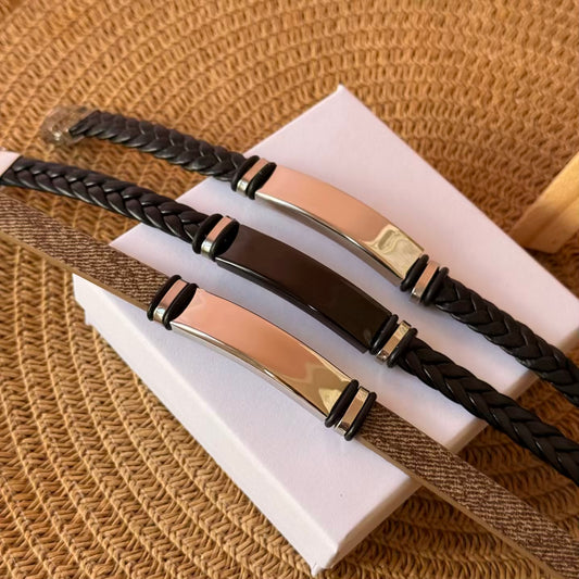 Pulsera tipo cuero (grabados)
