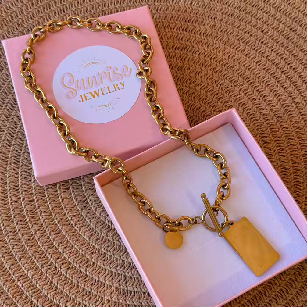 Collar chunkie grabados