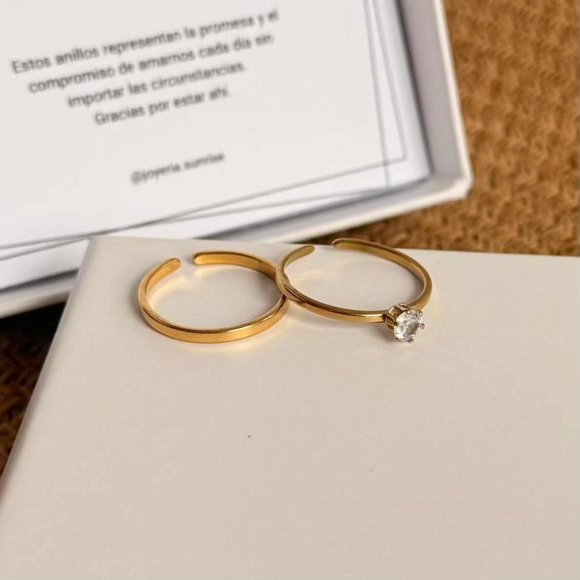 Anillos de promesa minimalistas