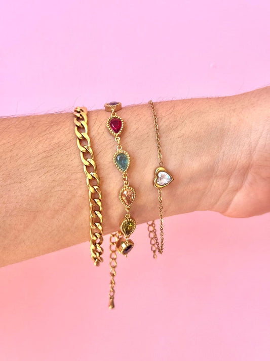 Pulsera de corazón minimalista