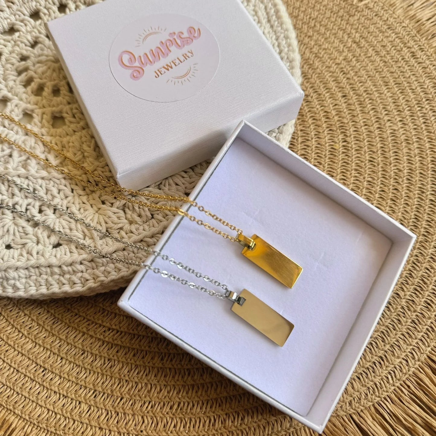 Cadena rectangular pequeña