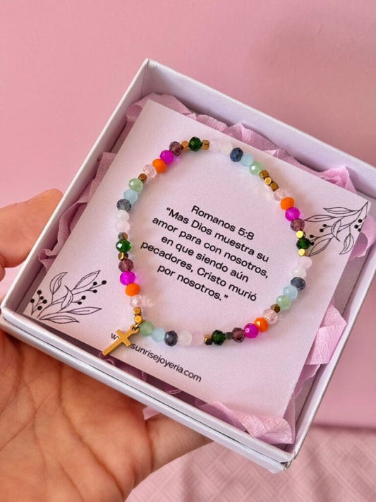 Pulsera colorida de cruz