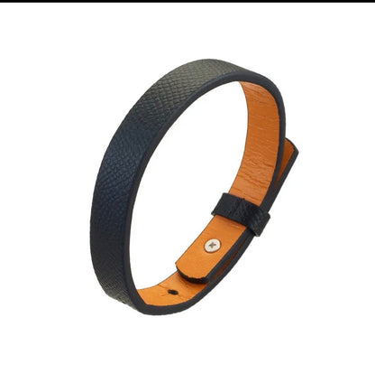 Pulsera tipo cuero dijes personalizados