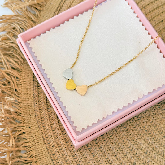 Collar triple amor