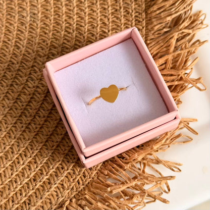 Anillo corazón grabados
