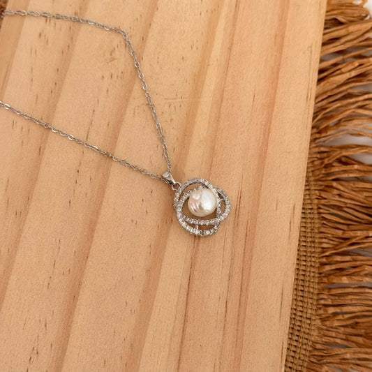 Cadena nido de amor