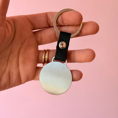 Llavero circular base tipo cuero