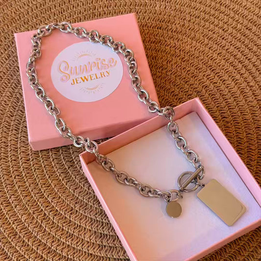 Collar chunkie grabados