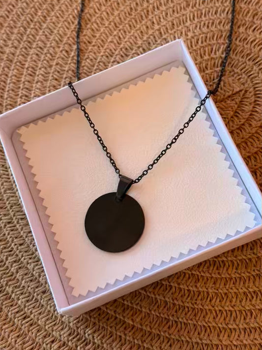 Collar circular negro