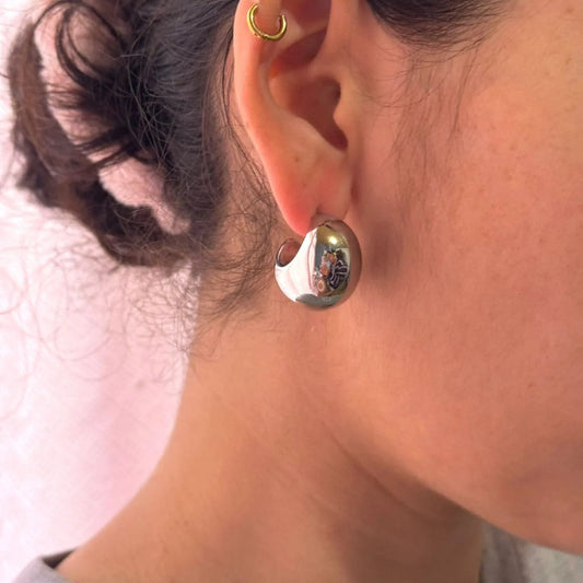 Aretes gota redondeada